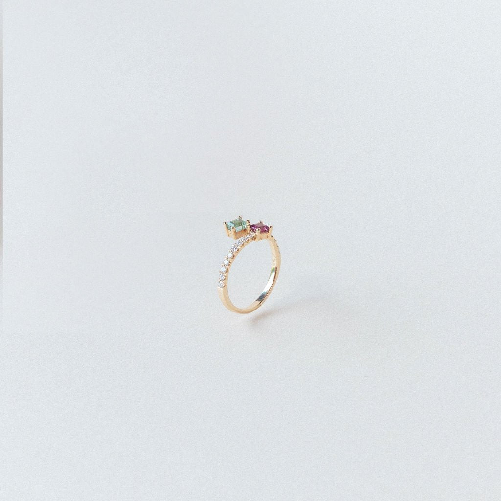 14K YELLOW GOLD TWIST RING